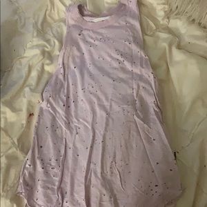 pink tank top